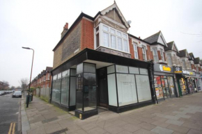 South Ealing Place
